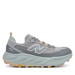 Buty do biegania New Balance. Szare buty do biegania New Balance, bez wzorów, bez zapięcia, do biegania. Za 749.99 zł.