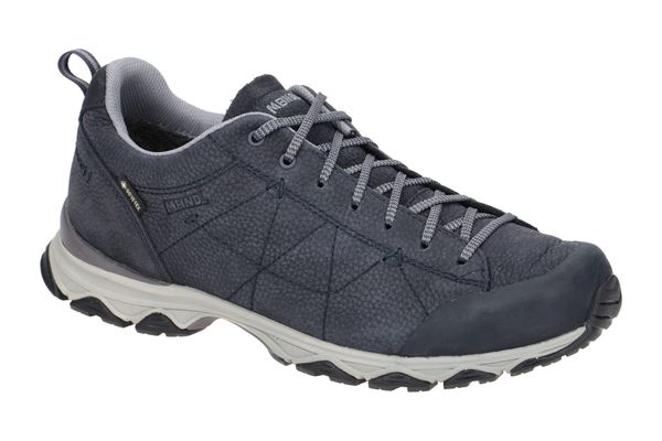 Buty trekkingowe męskie MEINDL Matera GTX, z membraną Gore-Tex. Niebieskie buty turystyczne MEINDL, bez wzorów, z gore-texu, bez zapięcia, trekkingowe, gore-tex. Za 999.90 zł.
