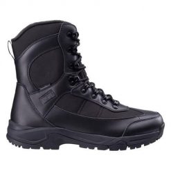 Buty do chodzenia męskie Magnum Magg. Czarne buty turystyczne MAGNUM, bez wzorów, z jeansu, za kostkę, bez zapięcia, trekkingowe. Za 464.90 zł.