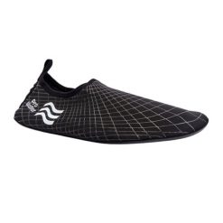 Męskie Buty Do Wody Web Line. Czarne buty turystyczne PROWATER, bez wzorów, z gumy, bez zapięcia, trekkingowe. Za 75.99 zł.