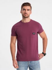 Męski casualowy t-shirt z naszytą kieszonką - ciemnoróżowy V5 OM-TSCT-0109 - XXL. Czerwone t-shirty Ombre Clothing, m, z aplikacjami, z bawełny, bez kołnierzyka, bez ramiączek. Za 77.99 zł.