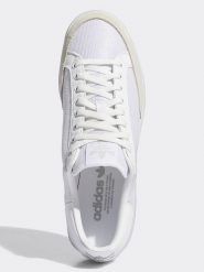 Adidas Sneakersy w kolorze biało-beżowym rozmiar: 41. Białe buty sportowe casual Adidas, bez wzorów, z materiału, bez zapięcia. Za 237.17 zł.