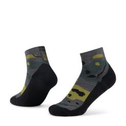 Skarpetki Buff MERINO LIGHTWEIGHT QUARTER SOCK LWQ2. Szare skarpety Buff, bez wzorów, z elastanu. Za 119.90 zł.