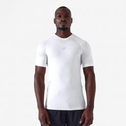 Podkoszulek do koszykówki krótki rękaw unisex NBA Tarmak 900 bez szwów. Czarne podkoszulki TARMAK, xl, bez wzorów, z materiału, bez ramiączek. Za 89.99 zł.
