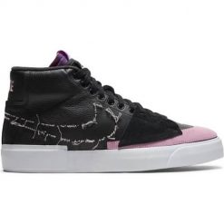 Buty do chodzenia męskie Nike SB Zoom Blazer Mid Edge. Czarne buty sportowe casual Nike, bez wzorów, z materiału, bez zapięcia. Za 659.00 zł.