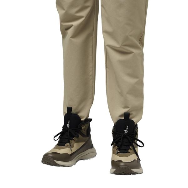 Buty trekkingowe męskie Jack Wolfskin Dromoventure Wt Texapore Mid. Brązowe buty turystyczne Jack Wolfskin, bez wzorów, z gumy, bez zapięcia, trekkingowe, primaloft. Za 479.99 zł.