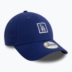 Czapka z daszkiem New Era Metallic Patch 9FORTY Los Angeles Dodgers. Niebieskie czapki z daszkiem New Era, bez wzorów. Za 119.99 zł.