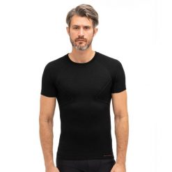 Koszulka wełniana z krótkim rękawem męska Brubeck ACTIVE WOOL. Czarne bielizna termoaktywna Brubeck, m, bez wzorów, z elastanu, bez ramiączek. Za 192.00 zł.