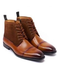 British Passport Skórzane trzewiki w kolorze szarym rozmiar: 43. Szare botki sznurowane British Passport, bez wzorów, bez obcasa, bez zapięcia. Za 478.99 zł.