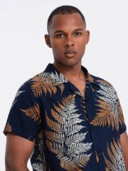 Wzorzysta męska koszula wiskozowa z krótkim rękawem – paproć V3 OM-SHPS-0113 - L. Niebieskie koszule Ombre Clothing, l, bez wzorów, z materiału, bez kołnierzyka, bez ramiączek. W wyprzedaży za 69.99 zł.