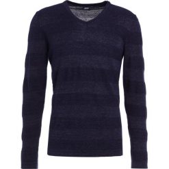 JOOP! LADEK Sweter navy. Swetry nierozpinane marki JOOP!. W wyprzedaży za 374.50 zł.