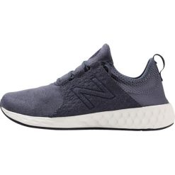 New Balance FRESH FOAM CRUZ Obuwie do biegania treningowe light blue. Buty do biegania marki New Balance. W wyprzedaży za 341.10 zł.