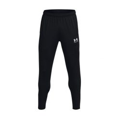 Treningowe spodnie dresowe Under Armour Challenger. Białe spodnie treningowe długie Under Armour, l, bez wzorów, z dresówki. Za 276.50 zł.
