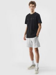 4F Spodenki dresowe męskie - szare XXL. Szare krótkie spodenki sportowe 4F, l, bez wzorów, z bawełny. W wyprzedaży za 59.99 zł.