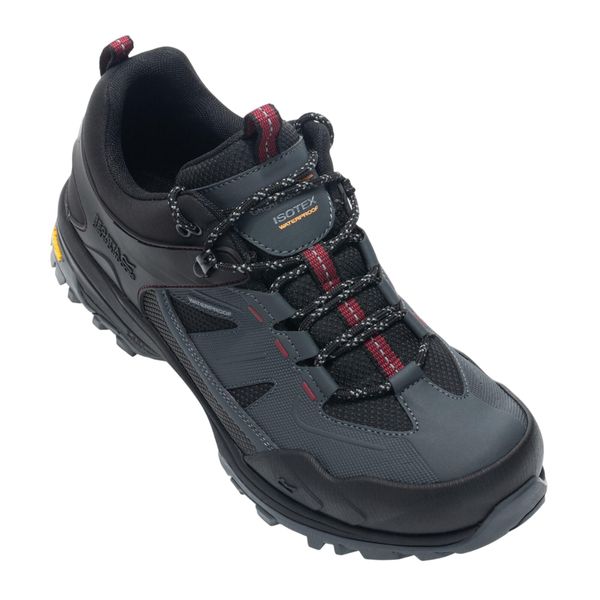 Męskie Buty Do Chodzenia Regen Low. Czerwone buty turystyczne Regatta, bez wzorów, z gumy, bez zapięcia, trekkingowe. Za 433.99 zł.