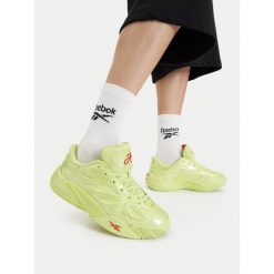 Buty do koszykówki Reebok. Zielone buty do koszykówki Reebok, bez zapięcia, do koszykówki. Za 529.99 zł.