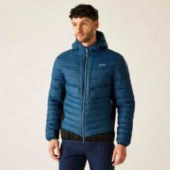 Kurtka z kapturem Regatta Leedre. Niebieskie kurtki Regatta, l, bez wzorów, z materiału, z kapturem. Za 143.99 zł.