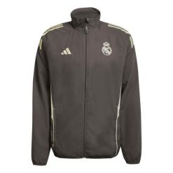 Kurtka dresowa Prematch Real Madrid 2025/26. Szare kurtki Adidas, bez wzorów, z dresówki, bez kaptura. Za 343.40 zł.