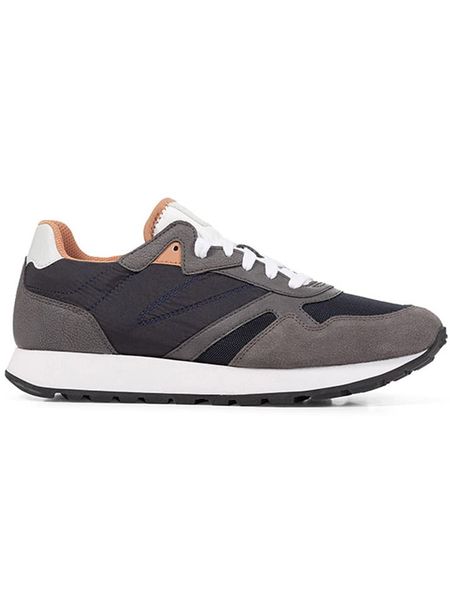 Geox Sneakersy "Vicenda" w kolorze szarym rozmiar: 41. Szare buty sportowe casual Geox, bez wzorów, z gumy, bez zapięcia. Za 280.95 zł.