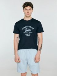 Koszulka męska z kontrastowym nadrukiem granatowa Fors 403. Niebieskie t-shirty BIG STAR, l, bez wzorów, z dzianiny, bez kołnierzyka, bez ramiączek. Za 79.99 zł.