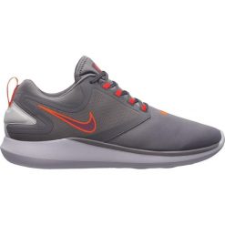 Nike buty do biegania męskie LunarSolo Running Shoe, grey 44. Szare buty do biegania Nike, bez wzorów, bez zapięcia, do biegania. W wyprzedaży za 319.00 zł.