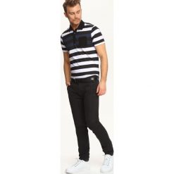 T-SHIRT POLO MĘSKI W PASKI. Koszulki polo TOP SECRET. W wyprzedaży za 49.99 zł.