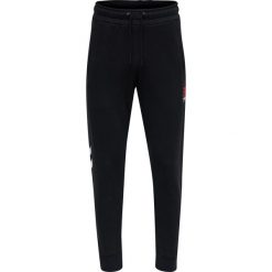 Spodnie dresowe Hummel hmlLGC graham. Czarne szorty Hummel, m, bez wzorów, z dresówki, sportowe. Za 232.00 zł.