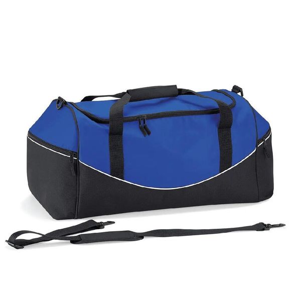 Torba sportowa Quadra Teamwear. Niebieskie torby na ramię QUADRA, bez wzorów, na ramię, duże, bez dodatków. Za 122.95 zł.