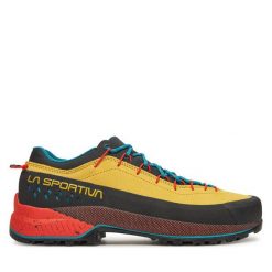 Trekkingi La Sportiva. Żółte buty trekkingowe La Sportiva, bez wzorów, bez zapięcia. Za 839.99 zł.