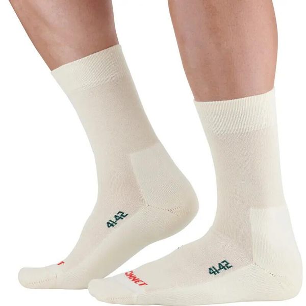 Skarpetki Monnet Bamboo. Brązowe skarpety MONNET, bez wzorów. Za 178.50 zł.