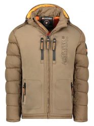 ANAPURNA Kurtka zimowa "Beachana" w kolorze jasnobrązowym rozmiar: S. Brązowe kurtki ANAPURNA, na zimę, s, z aplikacjami, bez kaptura. Za 318.37 zł.