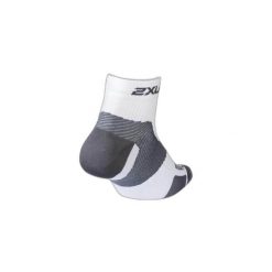 Skarpety 1-4 2XU Vectr Ultralight. Białe skarpety 2XU, bez wzorów. Za 160.00 zł.