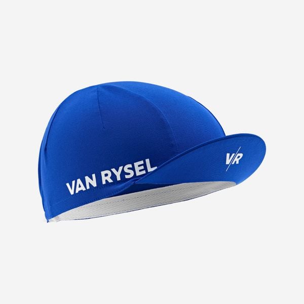 Czapka z daszkiem na rower szosowy Van Rysel EDR. Czarne czapki z daszkiem VAN RYSEL, bez wzorów, z poliamidu. Za 44.99 zł.