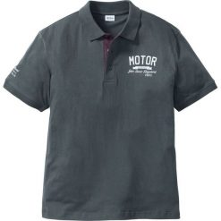 Shirt polo z nadrukiem bonprix antracytowy. Koszulki polo bonprix. Za 44.99 zł.