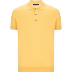 Koszulka polo w kolorze żółtym. Bezrękawniki marki RNT23. W wyprzedaży za 99.95 zł.