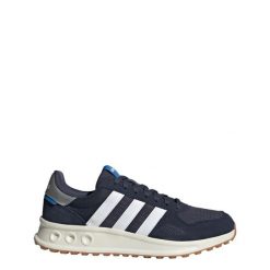 Buty Run 84. Białe buty do biegania Adidas, bez wzorów, bez zapięcia. Za 340.45 zł.