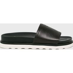 Gant - Klapki Honolulu. Czarne klapki GANT, z materiału. W wyprzedaży za 179.90 zł.