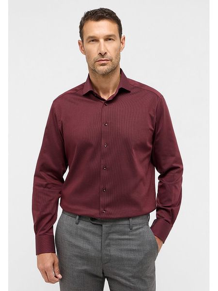 Eterna Koszula - Modern fit - w kolorze bordowym rozmiar: 45. Czerwone koszule Eterna, bez wzorów, z bawełny, bez kołnierzyka, bez ramiączek. Za 96.37 zł.