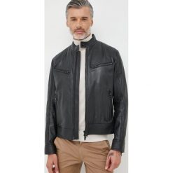 BOSS kurtka skórzana męska kolor czarny przejściowa. Czarne kurtki Boss, m, bez wzorów, bez kaptura. Za 2,589.90 zł.