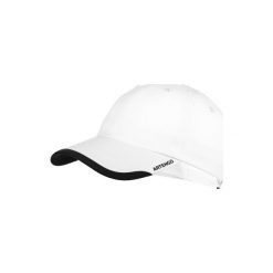 Miękka czapka z daszkiem do gry w tenisa TC100. Czapki z daszkiem marki ARTENGO. Za 19.99 zł.