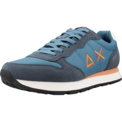 Buty SUN68 SCPZ43101 Niebieski. Niebieskie buty trekkingowe SUN68, bez wzorów, z tkaniny, bez zapięcia. Za 352.99 zł.