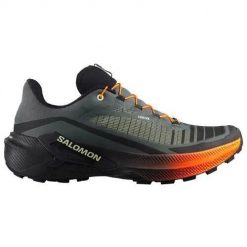 Buty trekkingowe męskie Salomon Genesis 2. Szare buty turystyczne Salomon, bez wzorów, z materiału, bez zapięcia, trekkingowe. Za 934.00 zł.