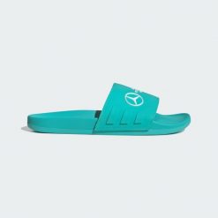 Klapki Mercedes - AMG Petronas Formula One Team adilette Comfort. Białe klapki Adidas, z gumy. Za 239.00 zł.
