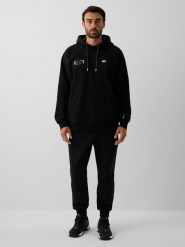 4F Spodnie dresowe joggery męskie - czarne S. Czarne joggery i bojówki 4F, do pracy, m, bez wzorów, z dresówki, biznesowe. Za 189.99 zł.