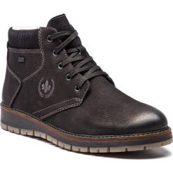 Kozaki RIEKER - F4124-00 Schwarz. Czarne kozaki Rieker, bez wzorów, z materiału, bez obcasa, bez zapięcia. W wyprzedaży za 269.00 zł.
