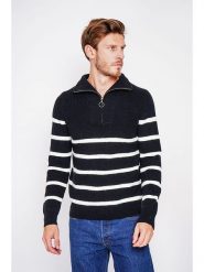 William de Faye Sweter w kolorze czarno-białym rozmiar: 52. Czarne swetry nierozpinane William de Faye, bez wzorów, bez kołnierzyka, bez ramiączek. Za 152.99 zł.