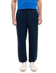 Męskie Spodnie Dresowe Mustang Style Logan Dark Sapphire 1016263 4136. Niebieskie spodnie materiałowe Mustang, m, bez wzorów, z dresówki. Za 209.99 zł.