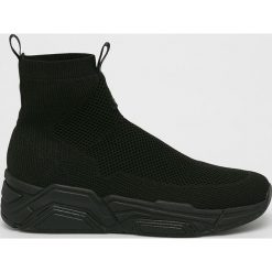Armani Exchange - Buty. Czarne buty sportowe casual Armani Exchange, bez wzorów, z gumy, z okrągłym noskiem, bez zapięcia. Za 699.90 zł.