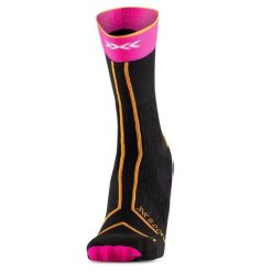 Skarpety do biegania X-Socks Trailrun Terraskin Expert Crew. Czarne skarpety X BIONIC, bez wzorów, z materiału. Za 164.99 zł.