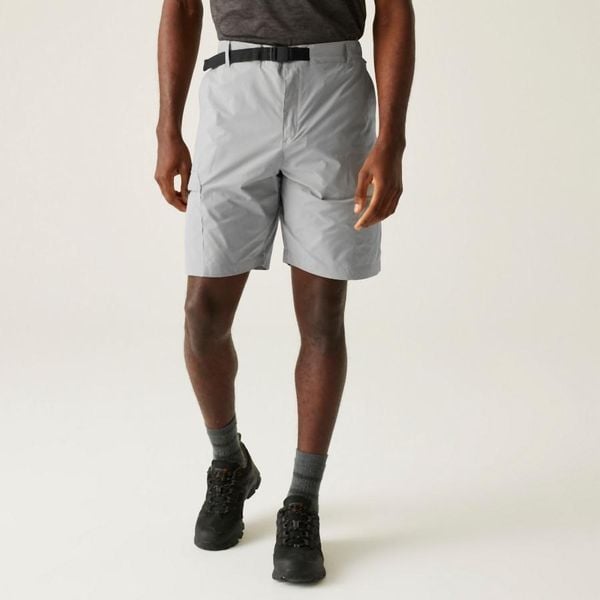 Szorty Regatta Mallen. Szare szorty Regatta, bez wzorów, sportowe. W wyprzedaży za 190.50 zł.